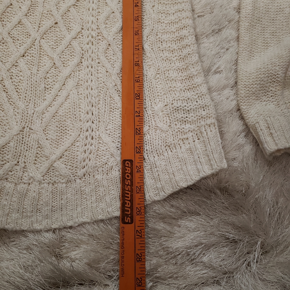 Mossimo L cable knit sweater cream/white - Picture 6 of 7